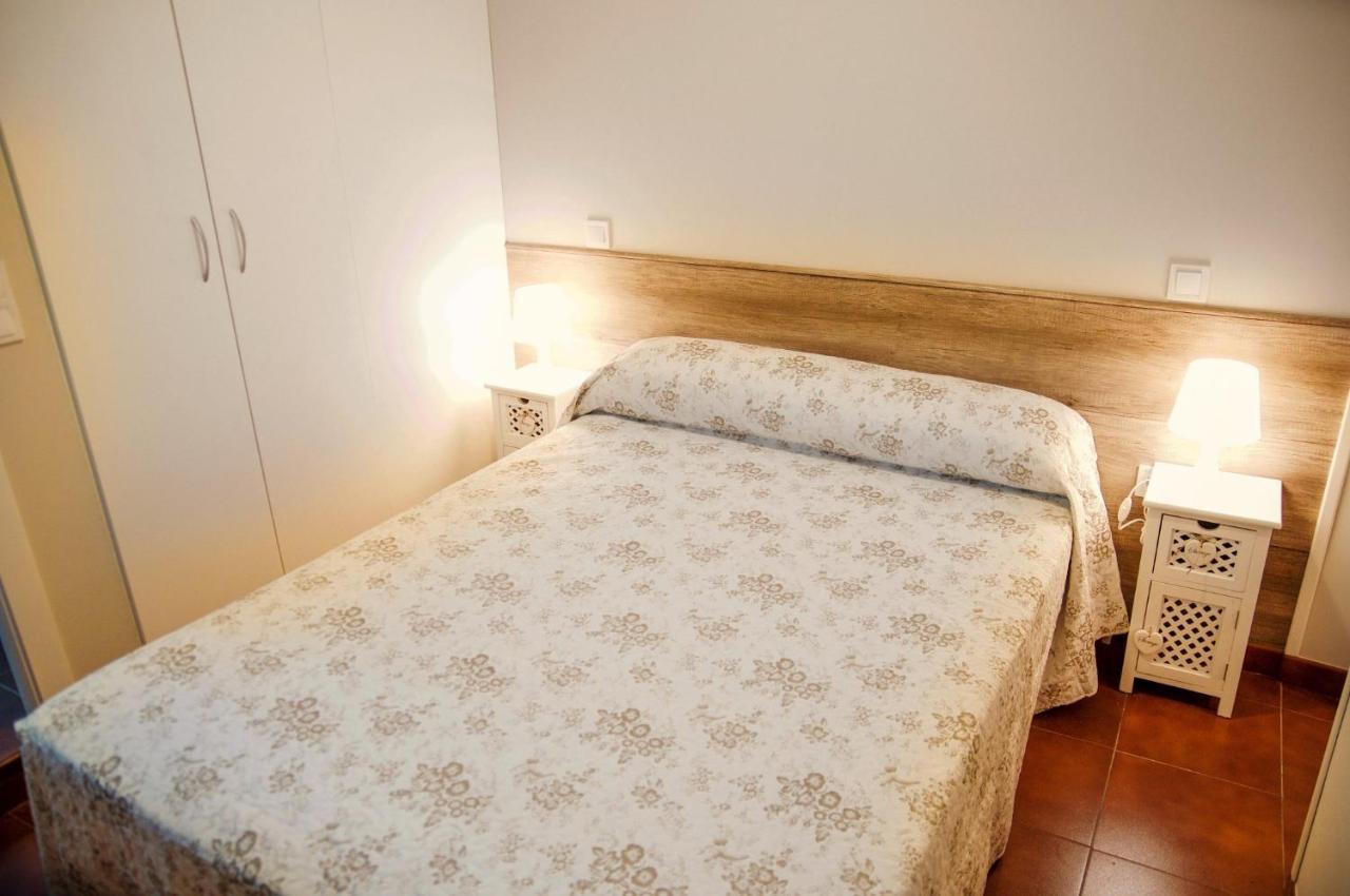 Apartamentos Individuales Con Piscina Galapagar Eksteriør billede